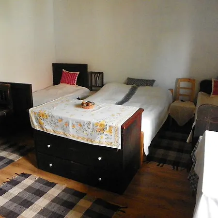Himes Lak Guest house
